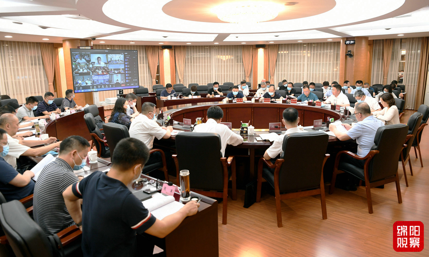 2022年6月26日，經濟運行視頻調度會1 張莉 攝.jpg